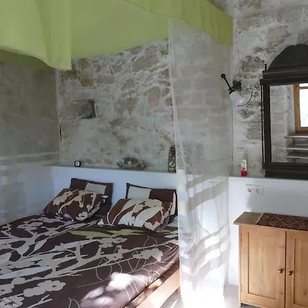 Stonehouse Pyrgou Сasa de vacaciones Pirgou
